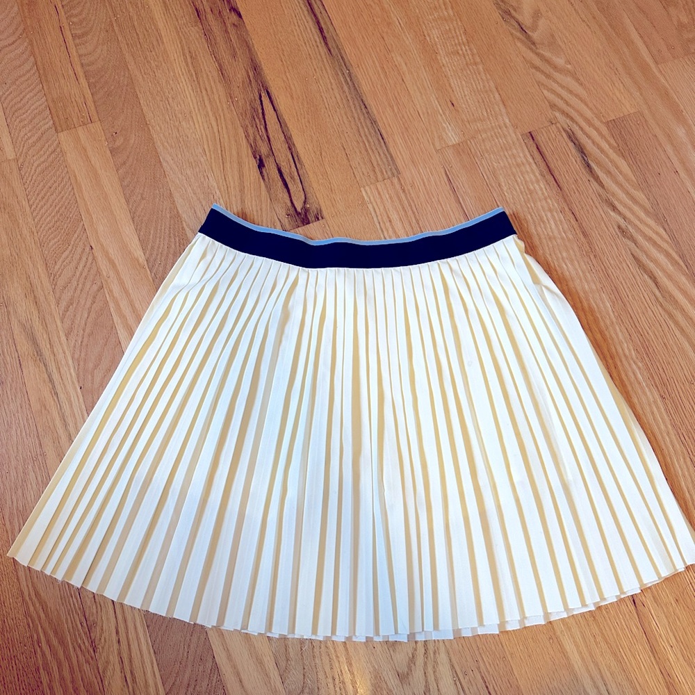 Tennis skirt (never used)